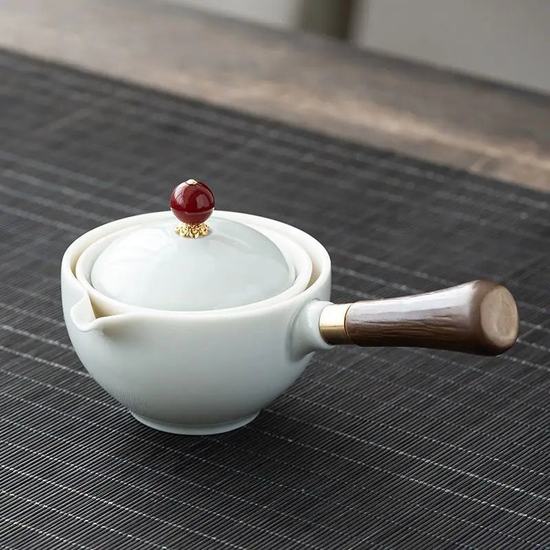 Chinese Kung Fu Tea Set Traveling Tea Set Ceramic Portable Tea Set Complete Set Teapot Brewer Tea Maker Infuser