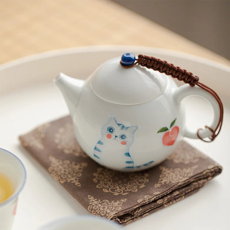 Hand Painted Cat Teapot Cute Cartoon Chinese Ceramic Kettle Teapot Tea Ceremony Set Milk Oolong Tea Tie Guan Yin Teaware Type