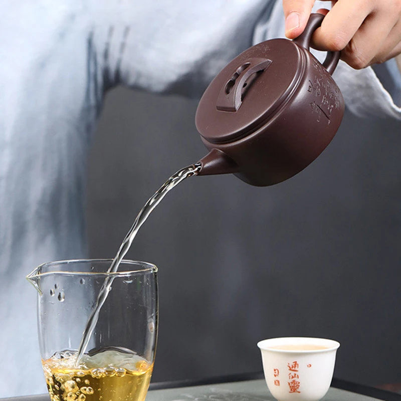 Hand-painted Yixing Purple Clay Teapot Chinese Filter Beauty Tea Pot Master Handmade Zisha Tea Set Household Tea Infuser 180ml