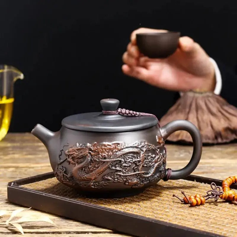 180ML CHINESE YIXING PURPLE CLAY TEA POT HAND-CARVED DRAGON PATTERN TEAPOT ZISHA FILTER TEAWARE CUSTOMIZED BEAUTY TEA INFUSER