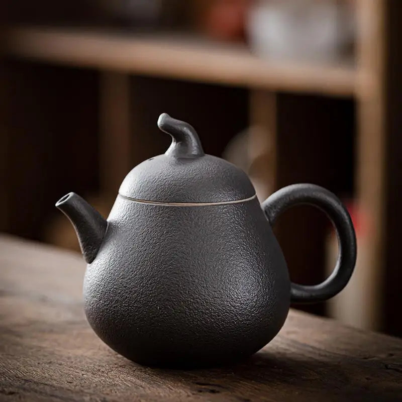 Household Kung Fu Tea Set Teapot Gilt Tea Maker Japanese Stoneware Teapot Single Pot Handmade Retro Ceramic Round Jug Teaware