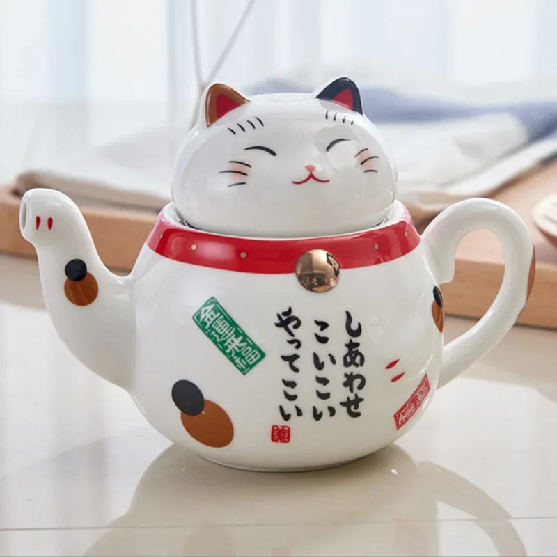 Japanese Cat Tea Set Maneki Neko Lucky Cat Ceramic Teapot and Cup Set Japanese Anime Cat Teapot 2 Teacups with Strainer Tea Set