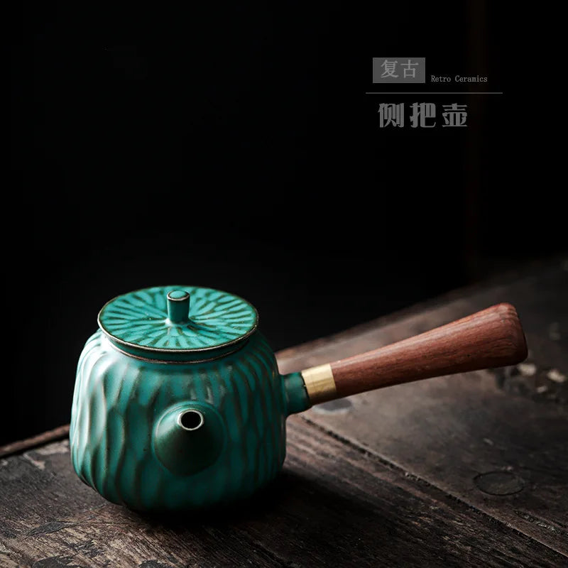 Japanese Style Coarse Pottery Side Handle Pot Antique Wooden Handle Teapot Kung Fu Tea Set Teapot Vintage Tea Infuser Tea Kettle