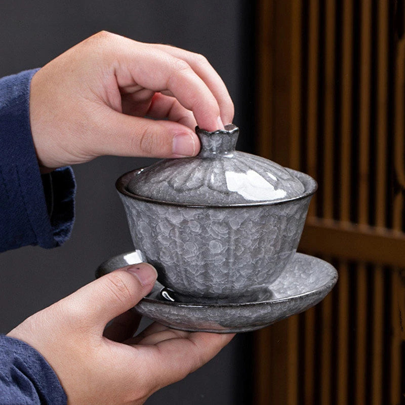 Jingdezhen Ceramic Gaiwan High Quality Ice Split Glaze Tea Set Sancai Tea Bowl Handmade Chinese Tea Infuser Tea Cup with Lid