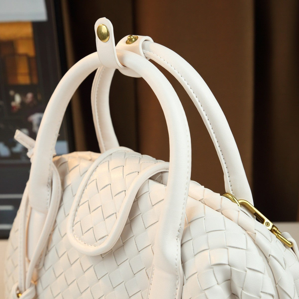 Handwoven Tote Bag for Women Premium Shoulder Crossbody Handbag, Casual Versatile Purse with Artisan Woven Texture