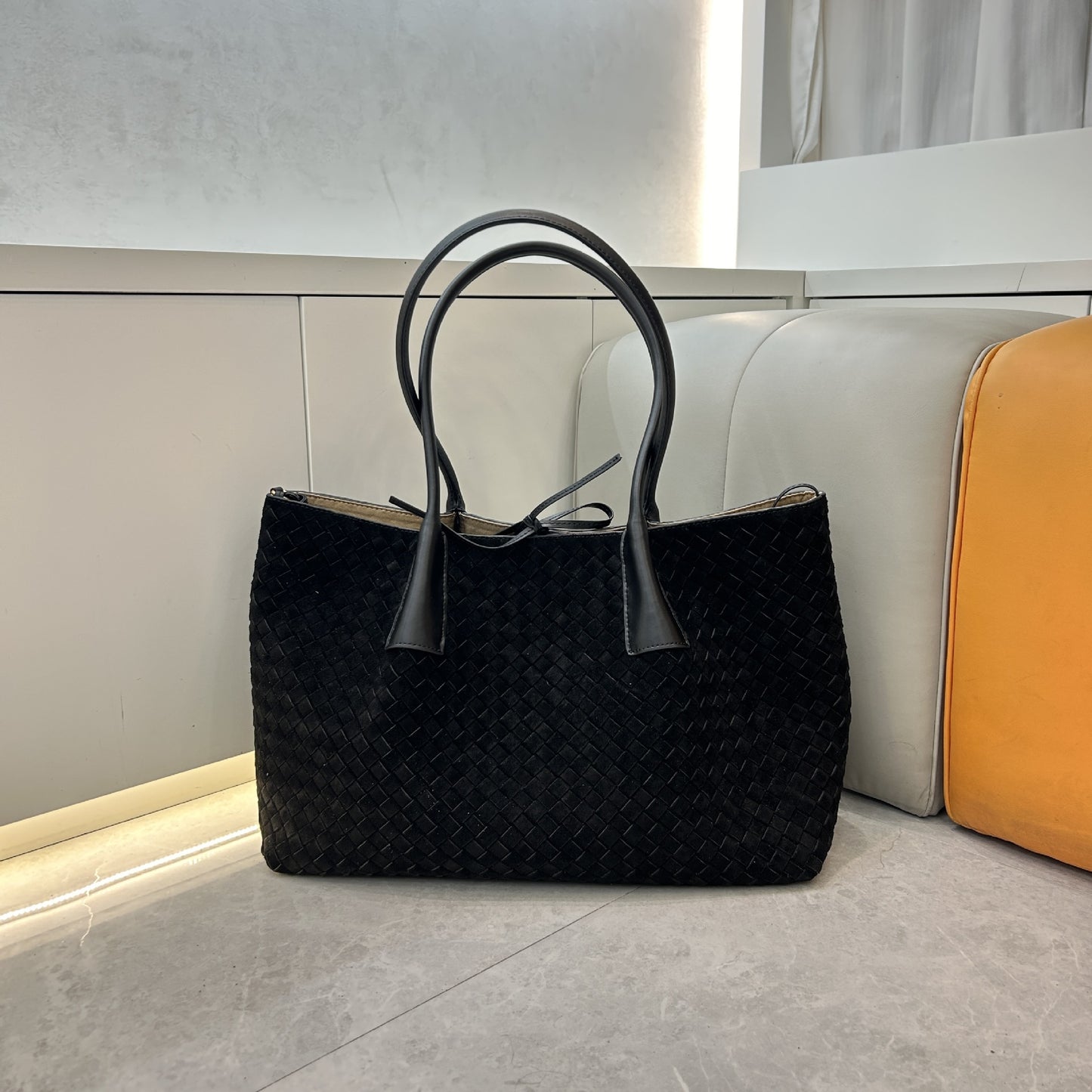 First layer cowhide matte woven tote bag, portable messenger, one shoulder, underarm bag, large capacity mommy bag, women's