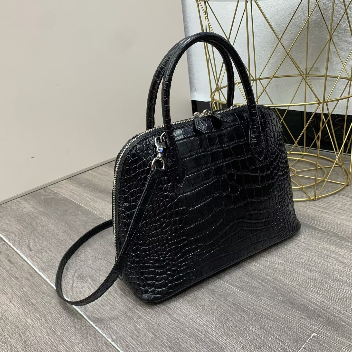 Genuine Top Layer Cowhide Crocodile-Embossed Shell Handbag for Women, New Large Capacity Fashion Commute Top Handle Briefcase, Trendy Work Bag for Ladies