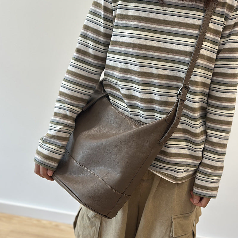 Genuine Top Layer Cowhide Bucket Bag for Women, Premium Large Capacity Shoulder Underarm Commute Purse, Casual Everyday Handbag for Ladies