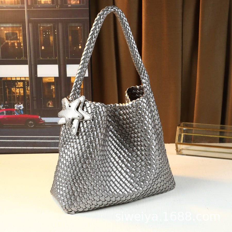 Woven Tote Bag for Women with Star Charm, Large Capacity Casual Commuter Shoulder Handbag, Trendy Purse with Playful Star Accent