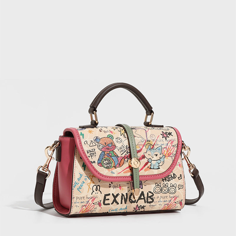 Bear graffiti genuine leather bag new high-end retro foreign style handbag niche shoulder messenger bag tide