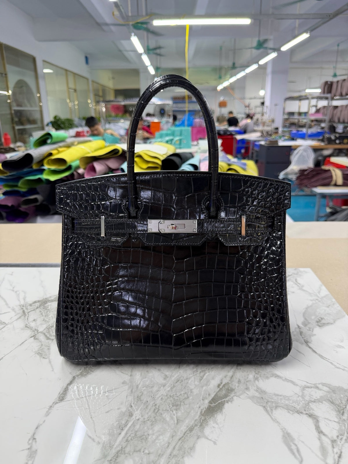 Premium Handcrafted Croc-Embossed Leather Tote Bag for Women, A-Grade Top-Layer Cowhide with Waxed Thread Stitching & Stainless Steel Hardware, Birkin-Inspired 25/30 Top-Handle Purse