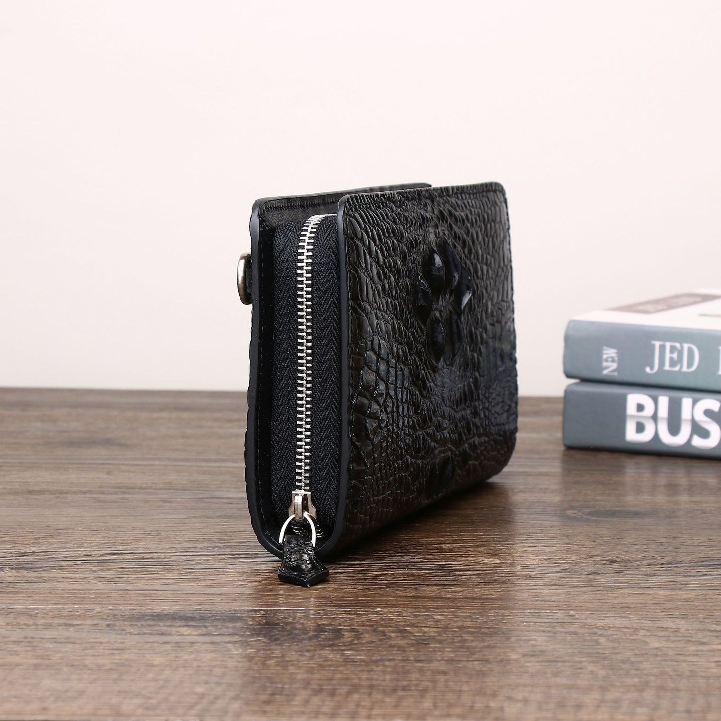 New Arrival Croc-Effect Large Clutch Bag for Men, A Multi-Compartment Business Hand Grab Wallet with Fashionable High-End Design