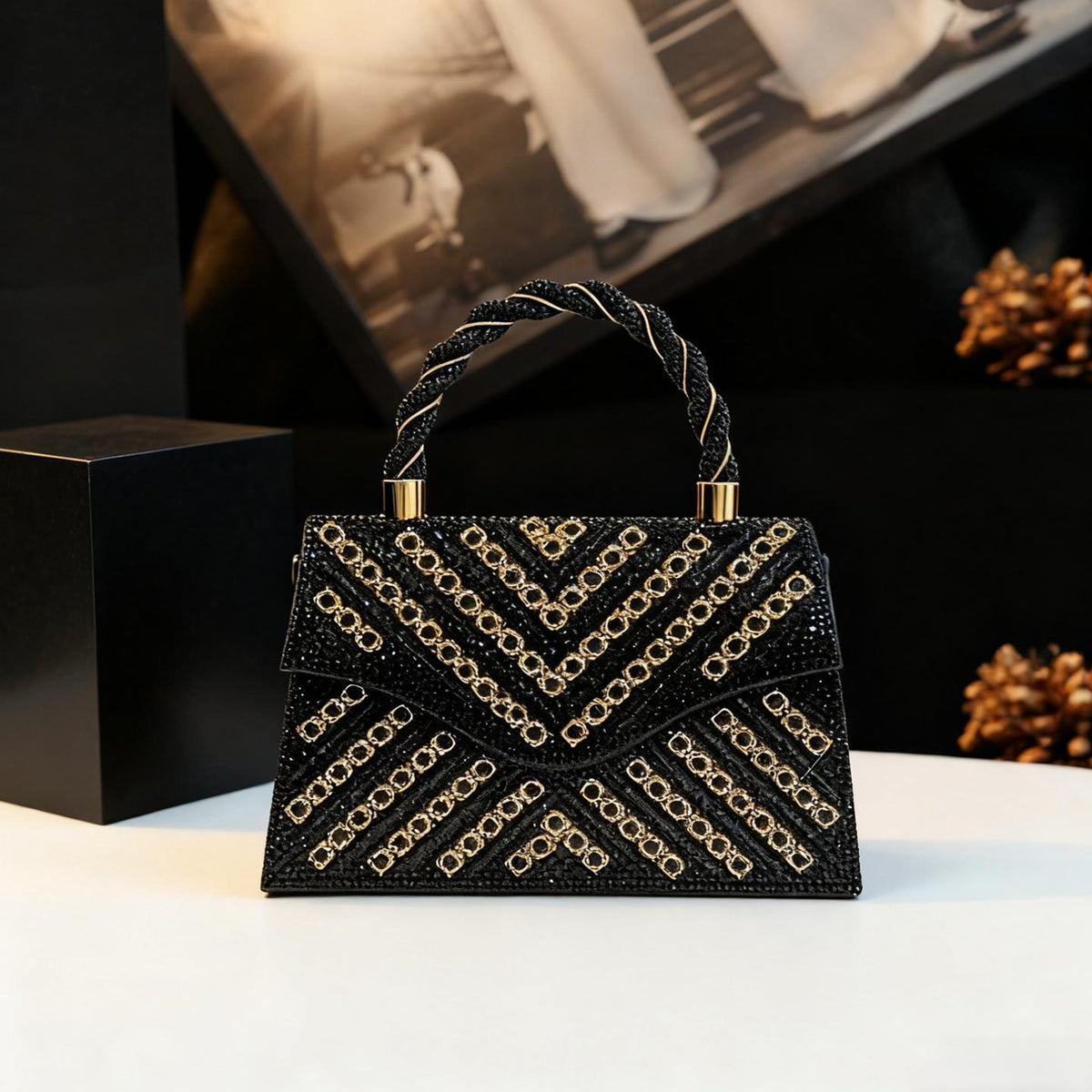 Chic Sparkly Genuine Leather Crossbody Bag for Women, A Rhinestone-Embellished Shoulder Handbag with Versatile Trendy Design, Perfect for Banquets & Everyday Style