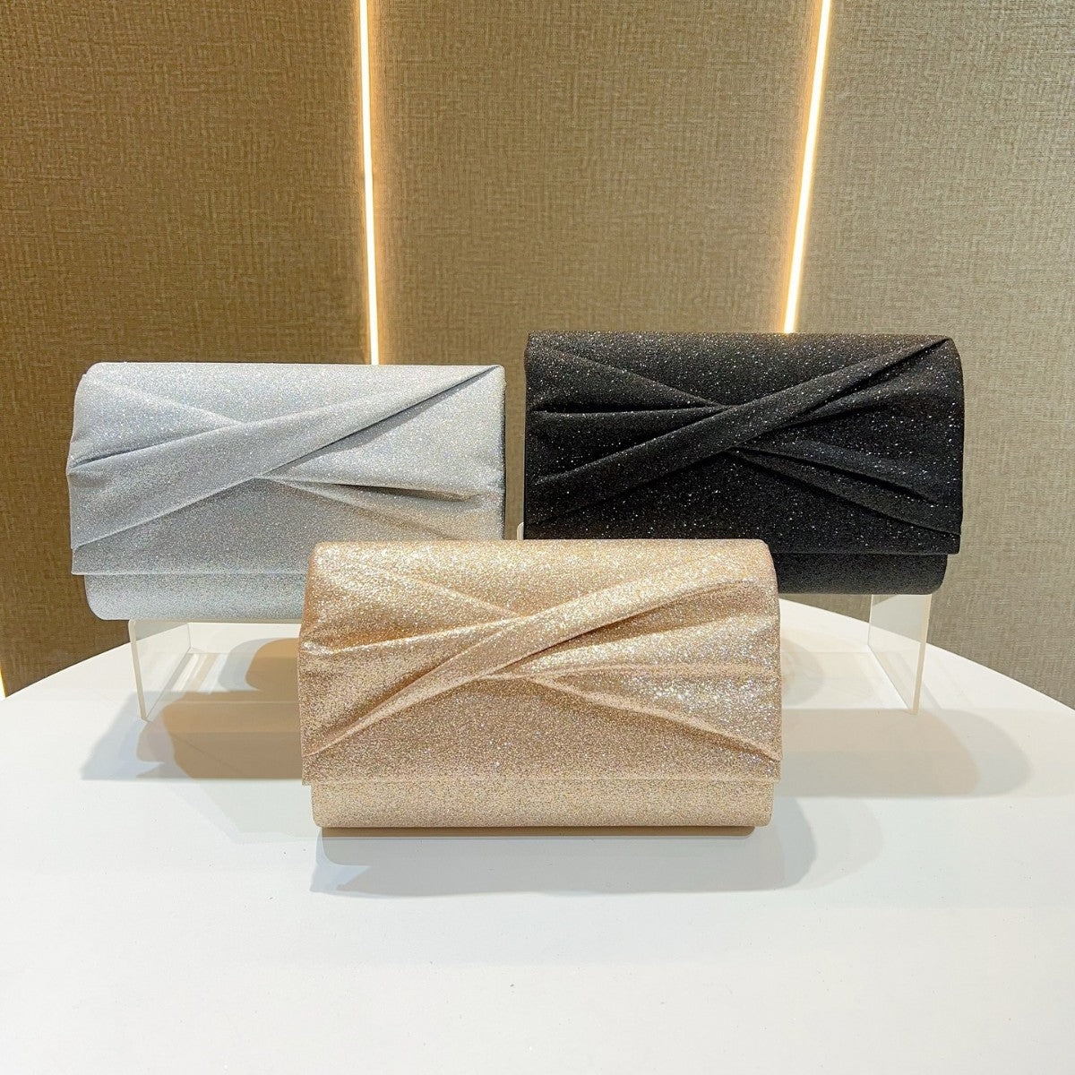 Chic Small Square Evening Bag for Women, A Versatile Top-Handle Clutch with Removable Crossbody Shoulder Strap, Perfect for Banquets Nightclubs KTV & Parties