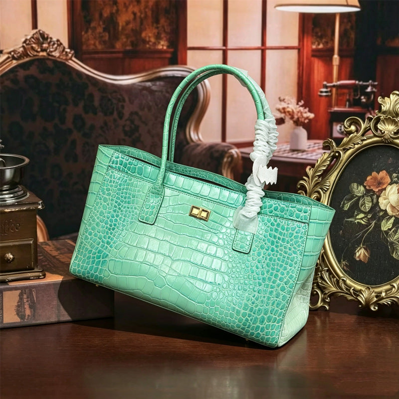 New Arrival Croc-Effect Large Capacity Tote Baguette Bag for Women, A Versatile Shoulder Crossbody Handbag Perfect for Banquets & Everyday Style