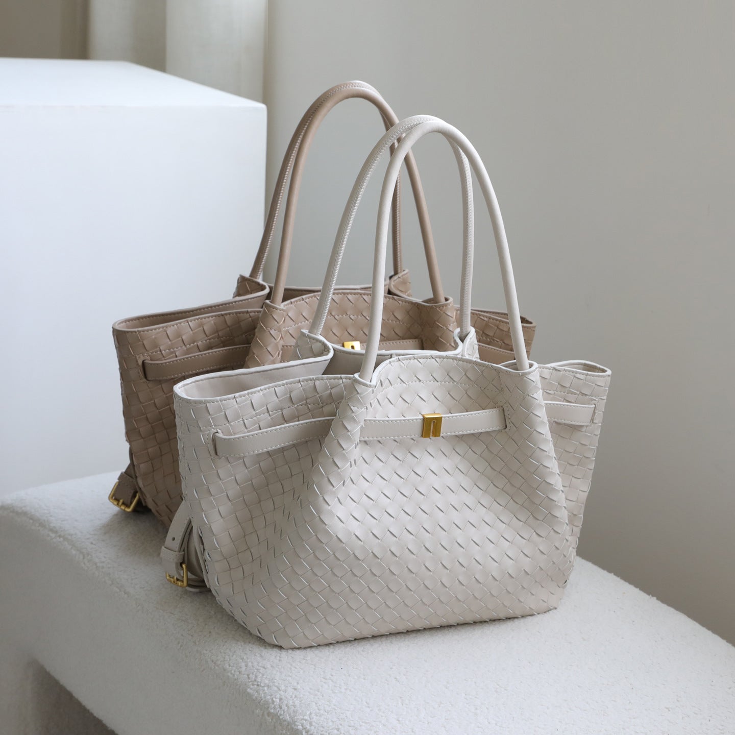 Pleated Wing Woven Tote Bag for Women Minimalist Large Capacity Shoulder Handbag, Lightweight Commuter Purse with Elegant Draped Design