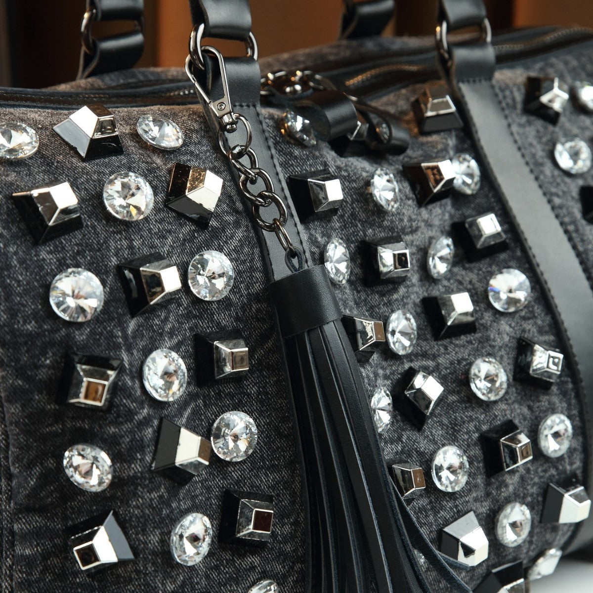 New Arrival Rhinestone-Embellished Square Bag for Women, A Large Capacity Casual Travel Top-Handle Crossbody Shoulder Handbag with Sparkly Design