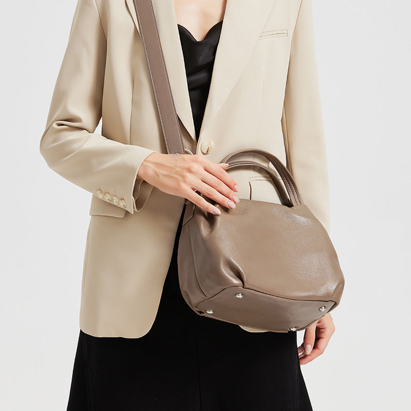 Pleated Cloud Tote Bag for Women Top Layer Cowhide Large Capacity Shoulder Crossbody Handbag, Soft Textured Purse with Versatile Practical Design