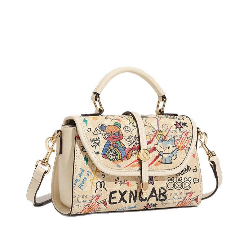 Bear graffiti genuine leather bag new high-end retro foreign style handbag niche shoulder messenger bag tide