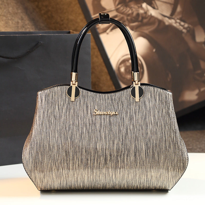 Large Capacity Tote Bag for Women Mother's Day Gift Middle-Aged Mom Shoulder Handbag, Versatile Elegant Purse with Spacious Design