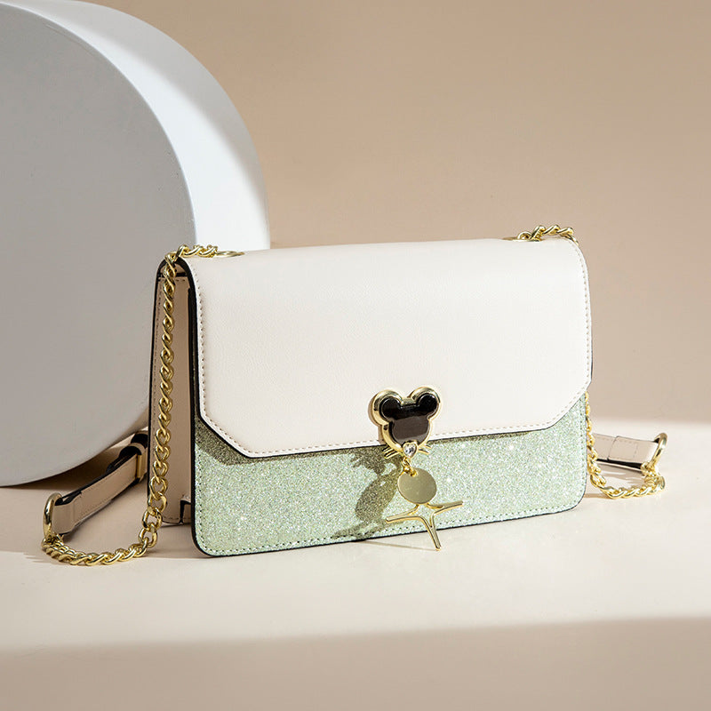 Chic Chain Mini Cross-Body Shoulder Bag for Women | New Niche Designer Handbag with Ins-Style Casual Vibe | Versatile Small Purse for Everyday Wear, Shopping & Travel | Trendy Must-Have Accessory for Fashion-Forward Ladies