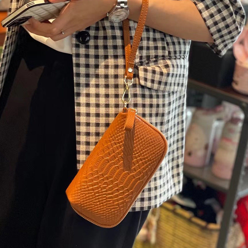 New Arrival Croc-Effect Genuine Leather Long Wristlet Wallet for Women, A Top-Layer Cowhide Phone Bag with Elegant Design & Comfortable Wrist Strap