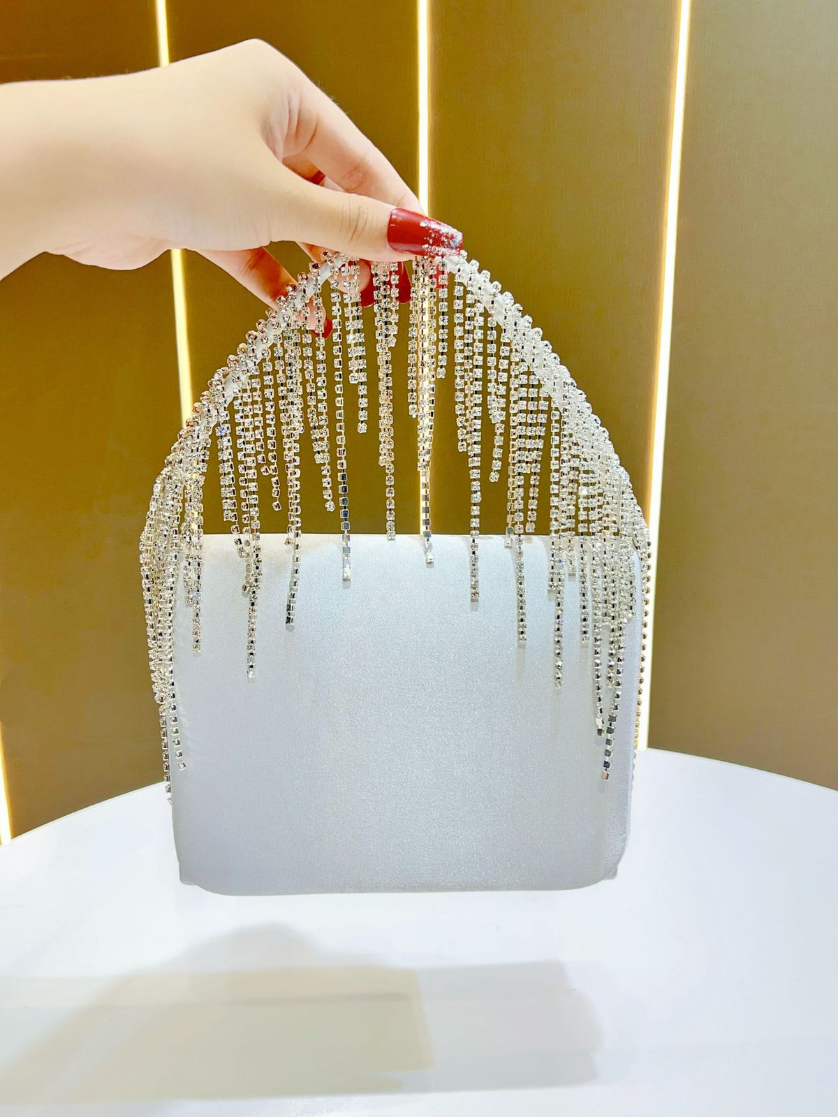 Women's Premium Evening Clutch, Glamorous Top-Handle Crossbody Shoulder Bag with Versatile Handheld Design, Elegant Purse