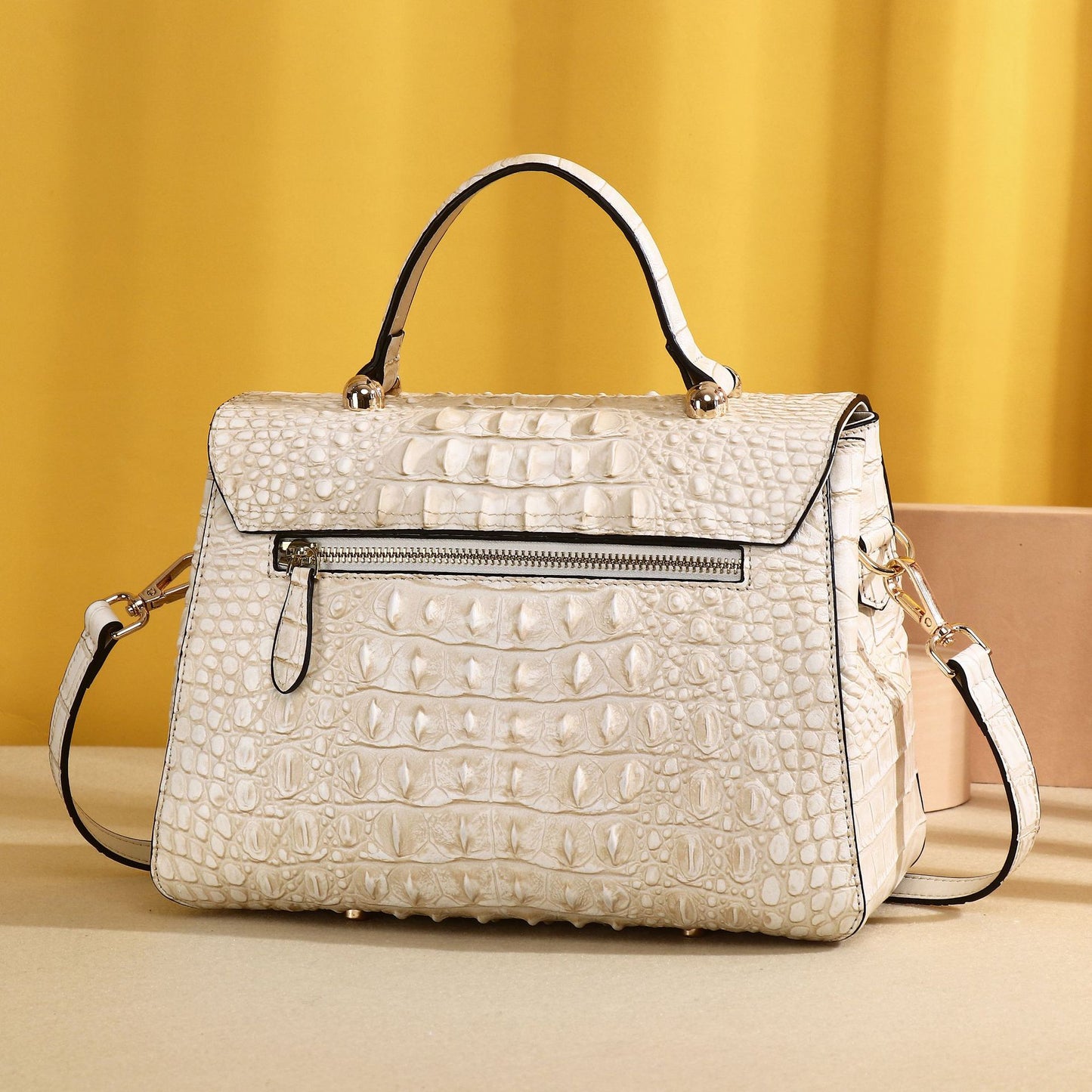New Arrival Croc-Effect Square Bag for Women, A Fashionable Unique Large Capacity Shoulder Crossbody Top-Handle Handbag with Versatile Design