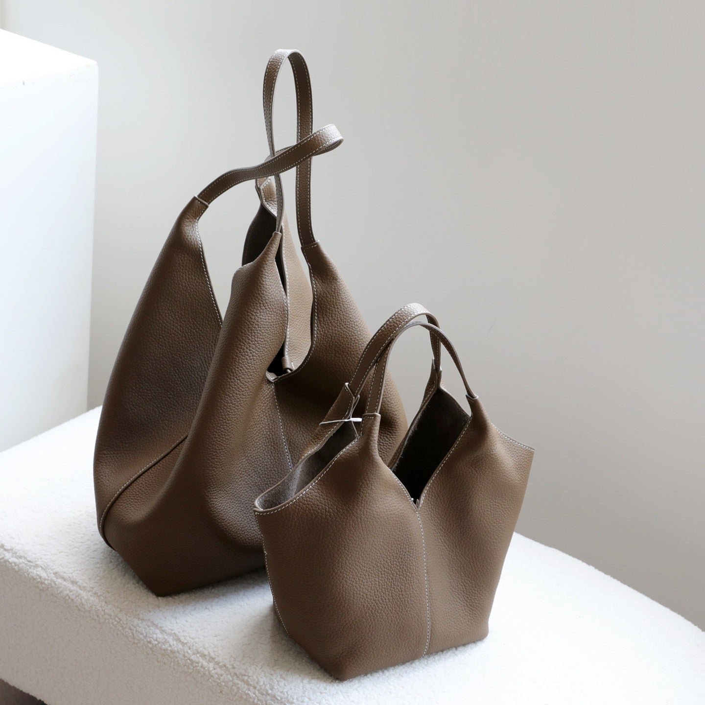 Genuine Top Layer Cowhide Basket Tote Bag for Women Korean Style Large Capacity Shoulder Underarm Handbag, Versatile Commuter Purse