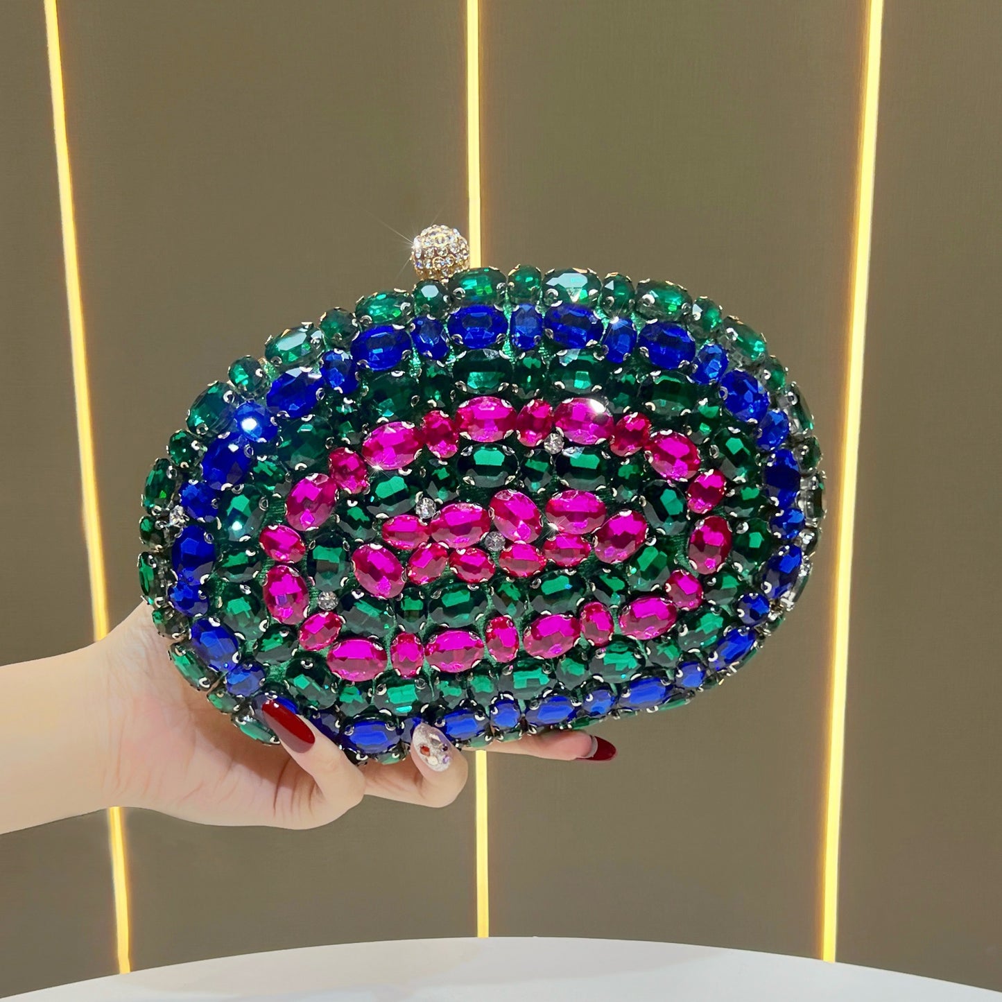 Elegant Rhinestone-Embellished Evening Clutch for Women, A Premium Glamorous Top-Handle Chain Crossbody Bag with Exquisite Craftsmanship & Sparkly Crystal Details, Perfect for Banquets Weddings & Special Occasions