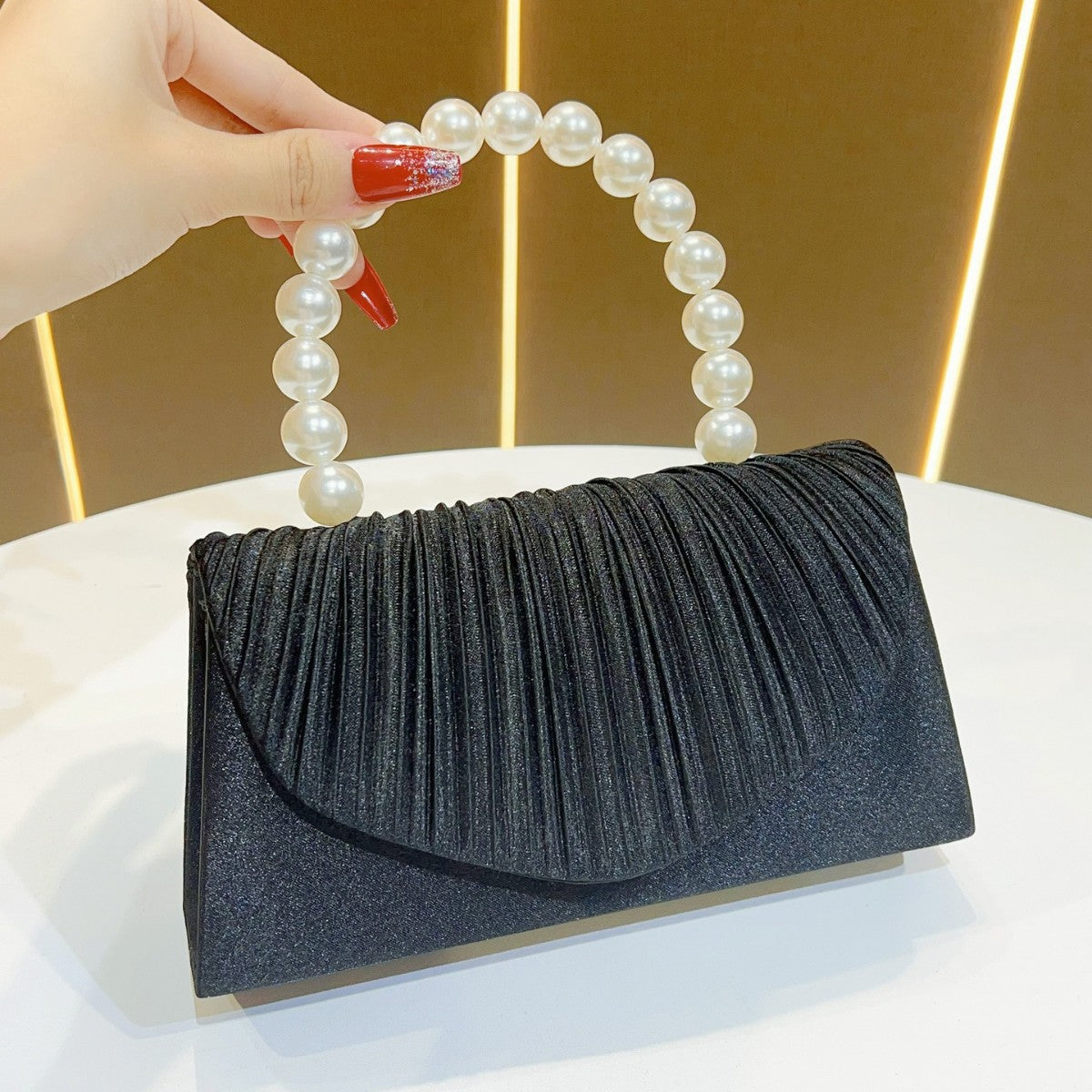 Chic Top-Handle Banquet Bag for Women, A Versatile Crossbody Clutch Shoulder Handbag Perfect for Evening Events & Parties