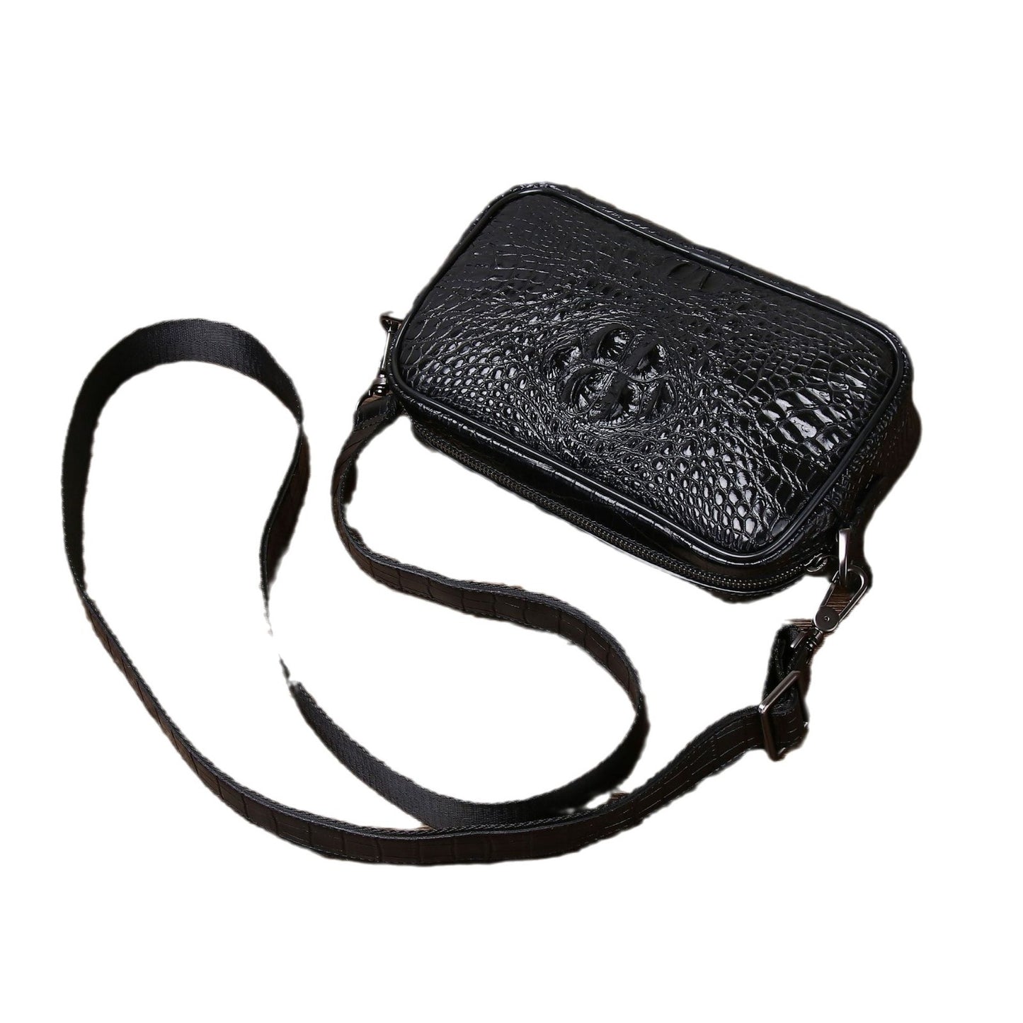 New Arrival Croc-Effect Small Crossbody Bag for Men, An Outdoor Fashionable Shoulder Sling Pack with Casual Design