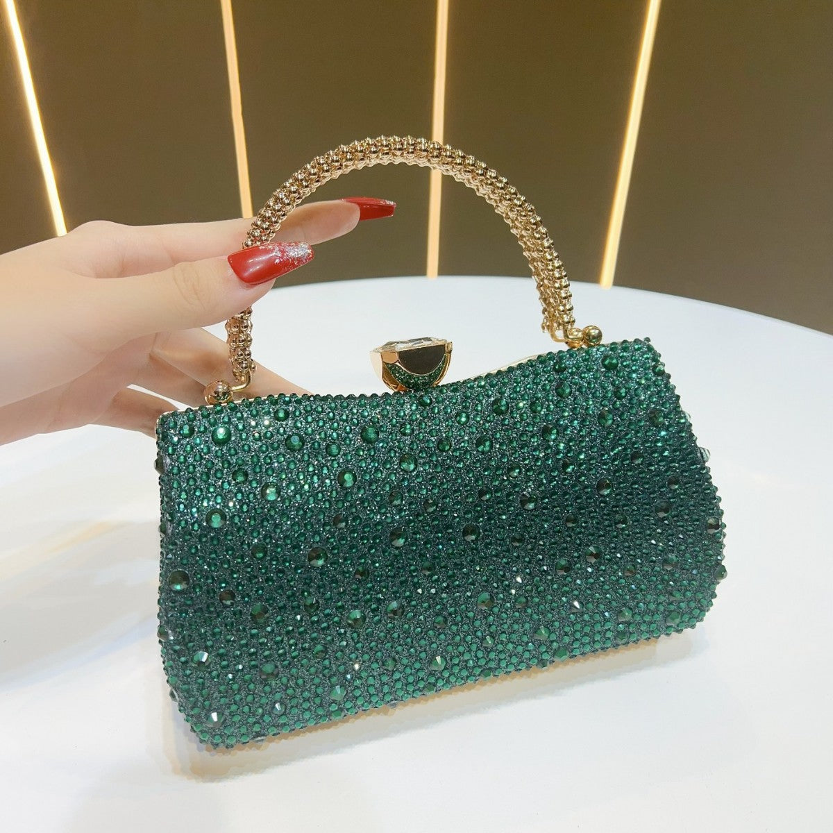Dazzling Rhinestone-Embellished Light Luxury Evening Clutch for Women, A Sparkly Crystal-Studded Banquet Top-Handle Crossbody Bag with Premium Glamorous Design, Perfect for Formal Dresses Weddings & Special Occasions