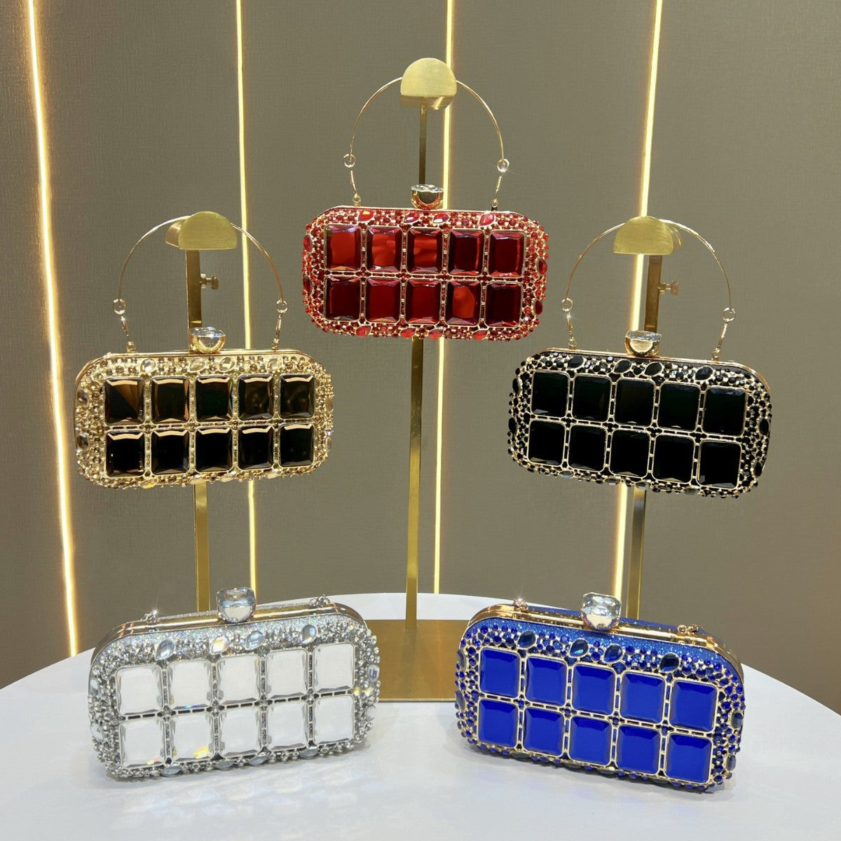 Dazzling Rhinestone-Embellished Evening Clutch for Women, A Light Luxury Crystal-Studded Top-Handle Handbag with Versatile Chic Design, Perfect for Parties Banquets & Formal Events