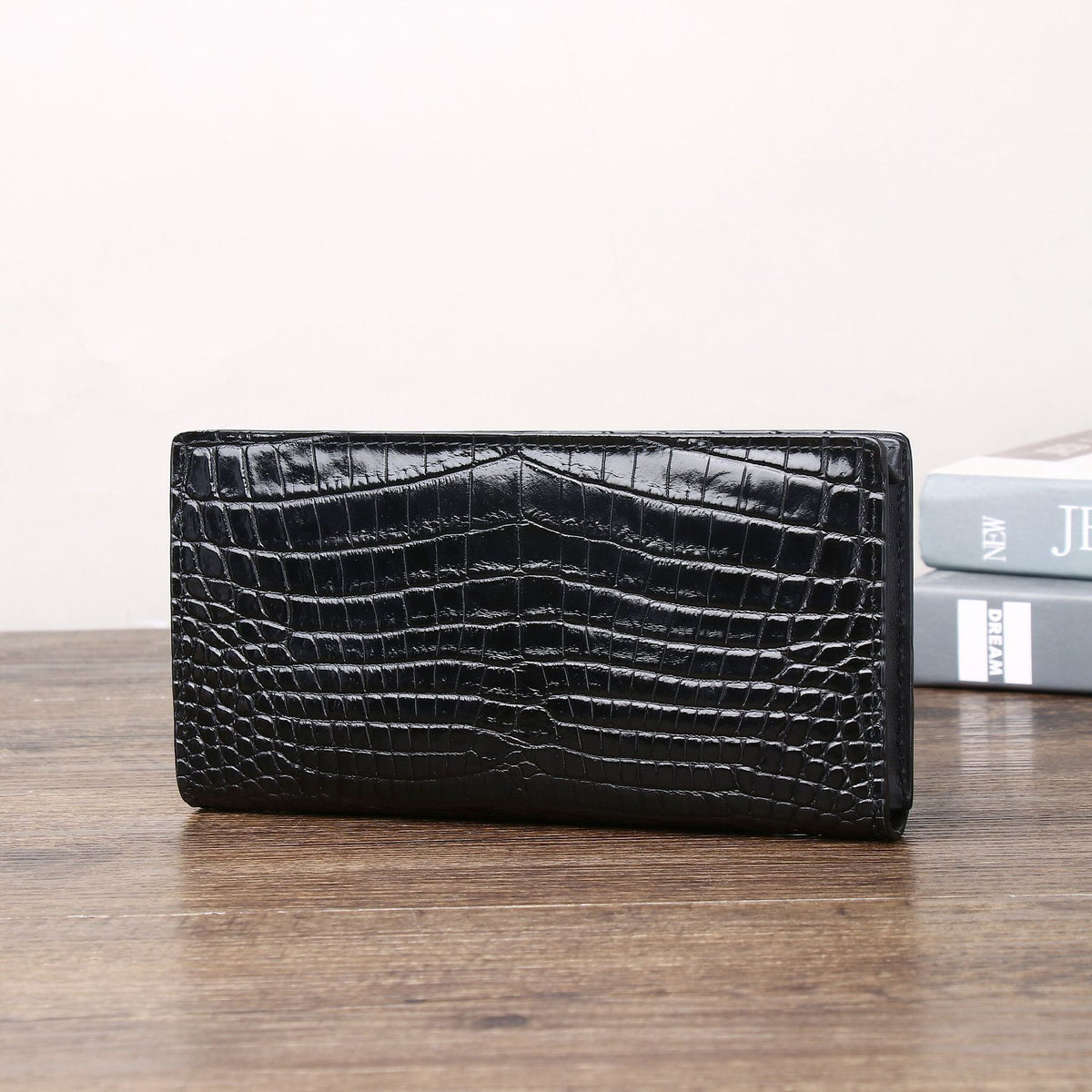 New Arrival Croc-Effect Suit Clutch Wallet for Men, A Multi-Functional Card Holder with Multiple Slots, Perfect Business Accessory