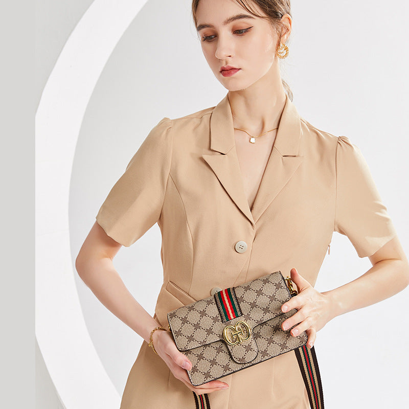 Genuine Leather Small Square Bag for Women, New Fashionable Shoulder Crossbody Purse, Versatile Niche Designer Handbag for Ladies