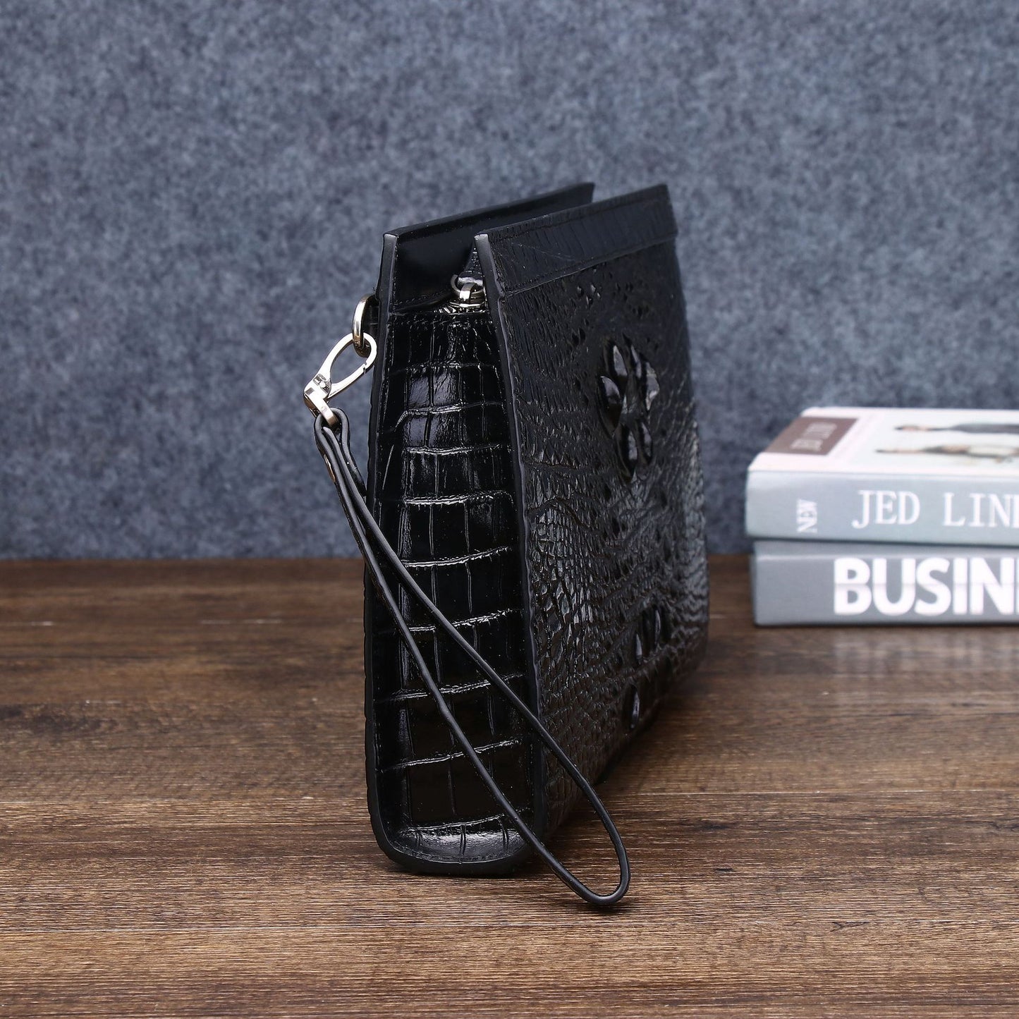 New Arrival Croc-Effect Large Clutch Bag for Men, A Multi-Functional Envelope Wallet with Classic Fashionable Design, Perfect for Documents, Travel & Daily Use