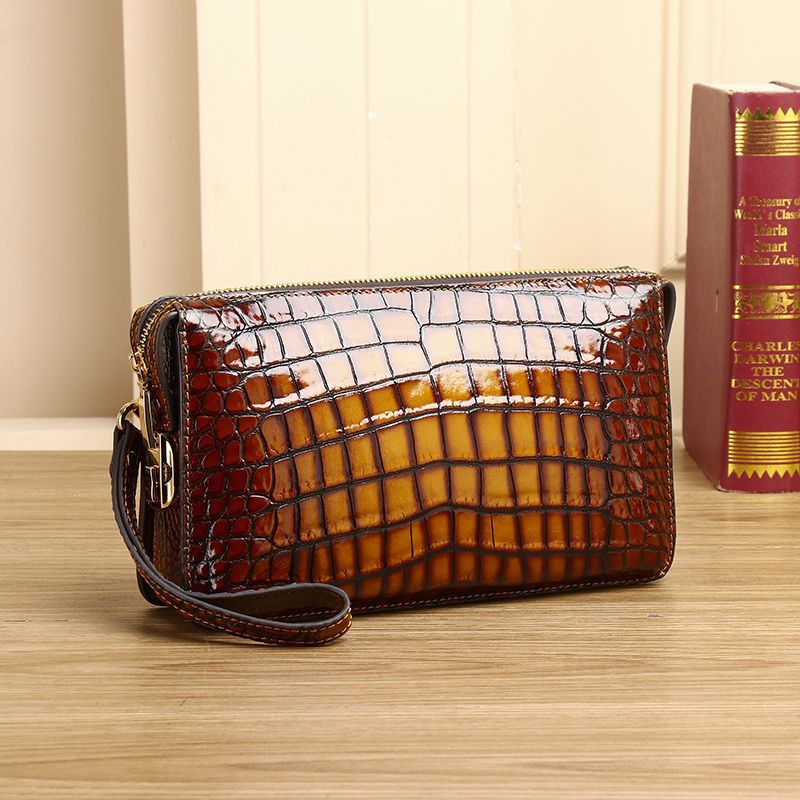 New Arrival Croc-Effect Genuine Leather Clutch Bag for Men, A Large Capacity Hand Grab Bag with Combination Lock, Distressed Finish & Multi-Compartment Design