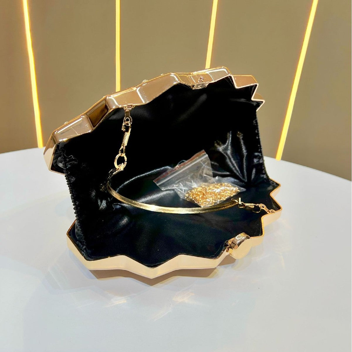 Women's Rhinestone-Embellished Premium Evening Clutch, Exquisite Top-Handle Crossbody Shoulder Handbag with Glamorous Design