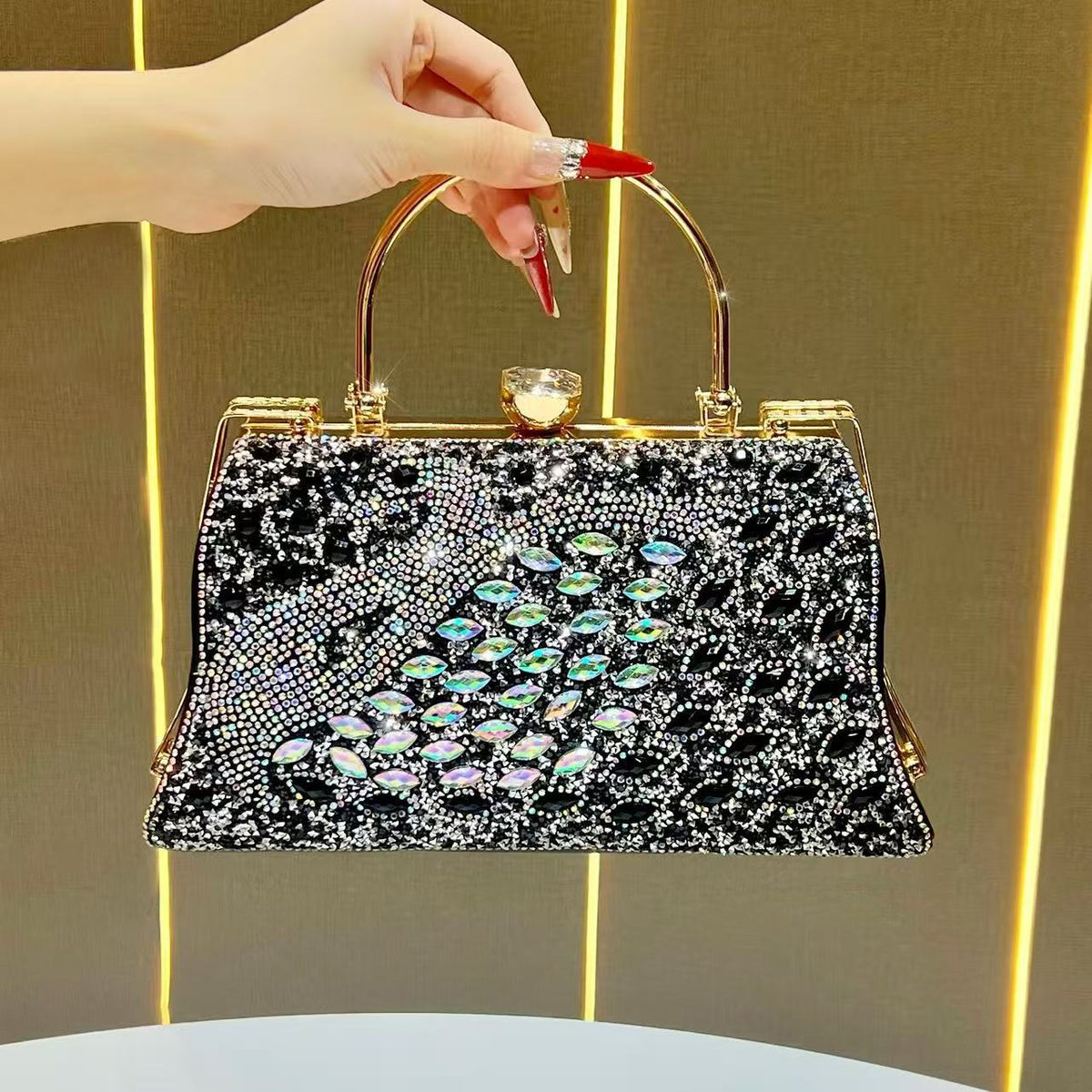 Chic Premium Evening Bag for Women, A Glamorous Spacious Shoulder Crossbody Purse with Large Capacity, Perfect for KTV Parties Banquets & Night Outs