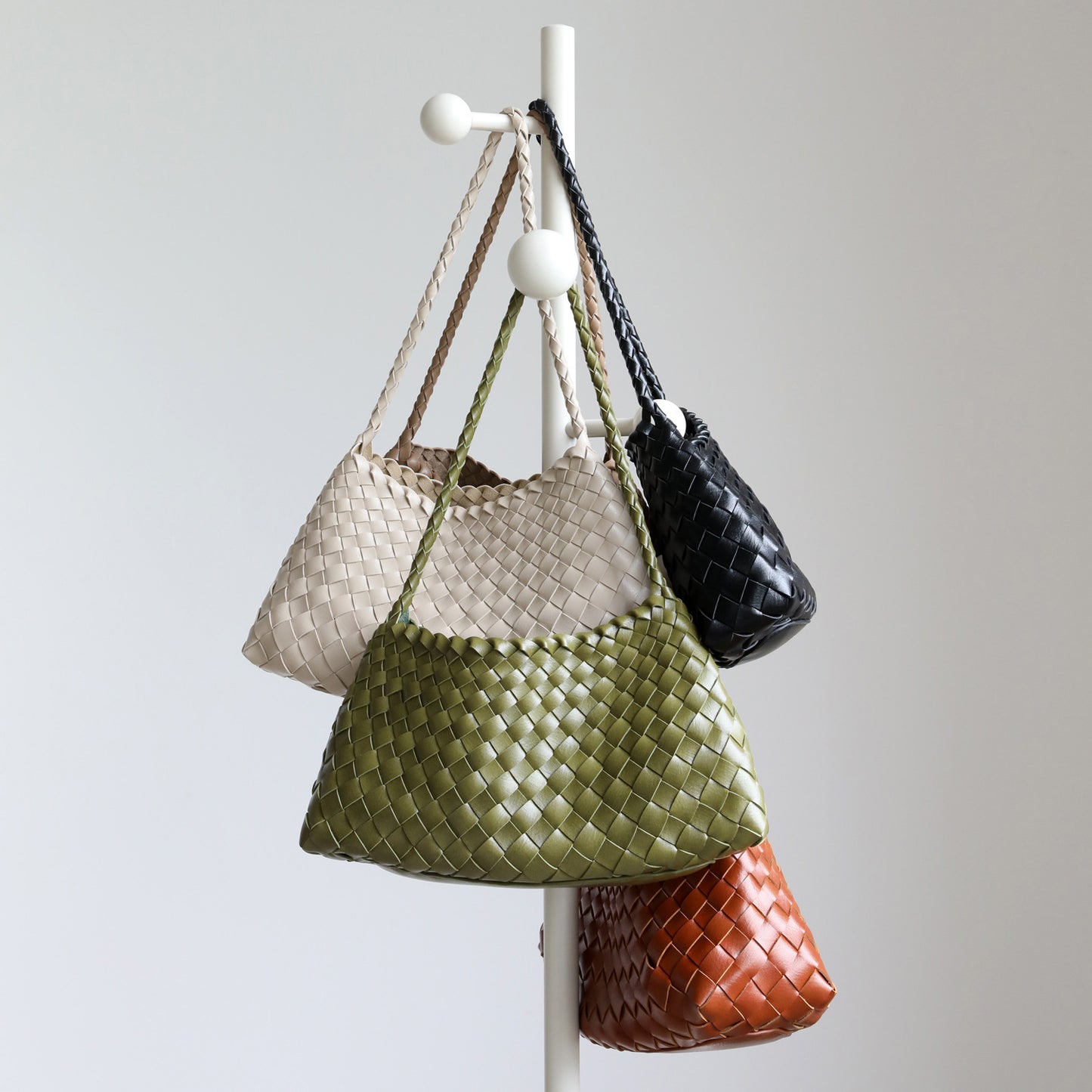 Handwoven Crescent Underarm Bag for Women Vintage Commuter Shoulder Handbag, Niche Versatile Purse with Artisan Texture
