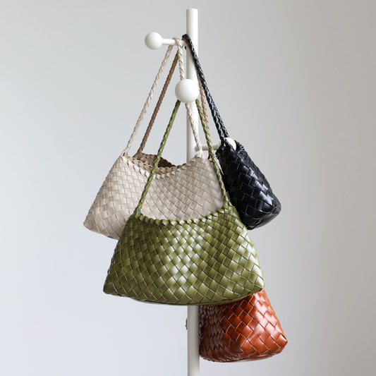 Handwoven Crescent Underarm Bag for Women Vintage Commuter Shoulder Handbag, Niche Versatile Purse with Artisan Texture
