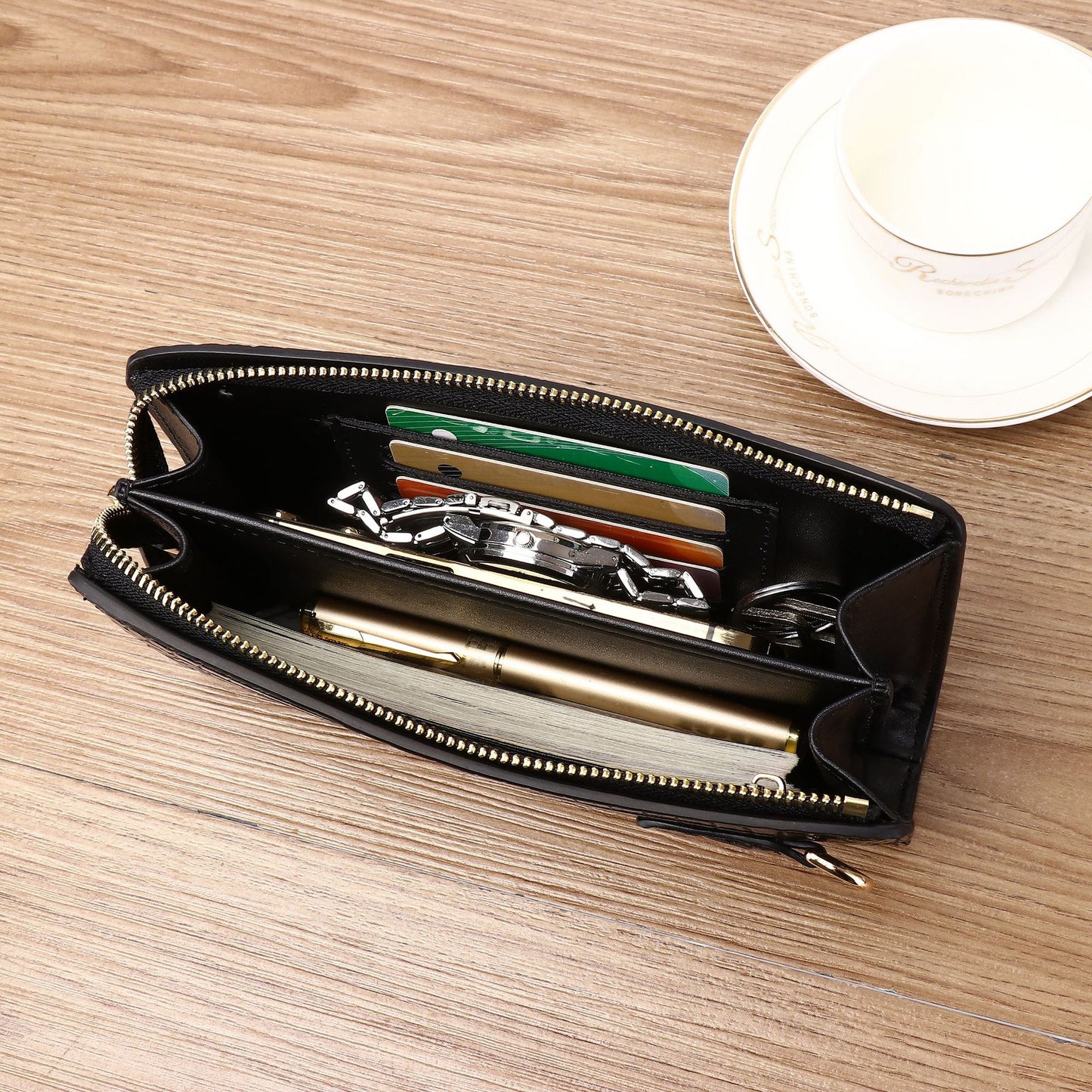 New Arrival Croc-Effect Long Clutch Wallet for Men, A Large Capacity Handheld Bag with Multiple Card Slots & Phone Pouch, Multi-Functional Design