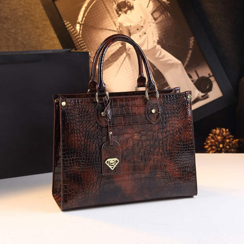 New Arrival Genuine Leather Croc-Effect Large Tote Bag for Women, A Fashionable Casual Crossbody Handbag with Large Capacity & Versatile Design