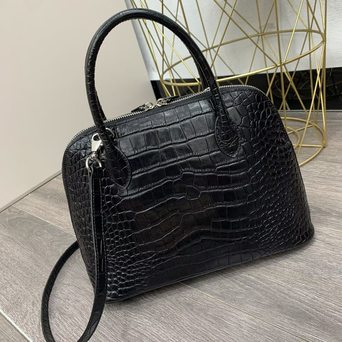 Genuine Top Layer Cowhide Crocodile-Embossed Shell Handbag for Women, New Large Capacity Fashion Commute Top Handle Briefcase, Trendy Work Bag for Ladies