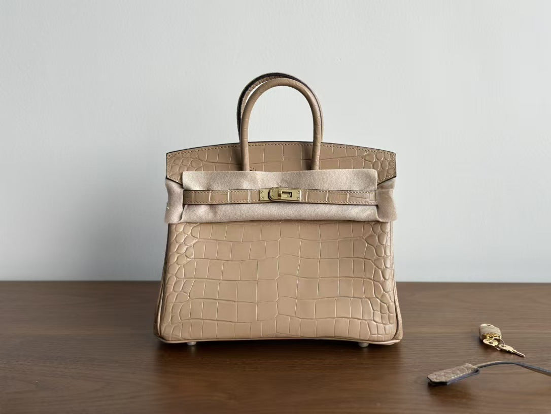 Genuine Leather Tote Bag for Women, Hermès-Inspired Birkin-Style Handbag with Crocodile-Embossed Finish, Top-Grain Cowhide Leather, Hand-Stitched Craftsmanship, Available in 25cm and 30cm, Luxury Everyday Carry Purse