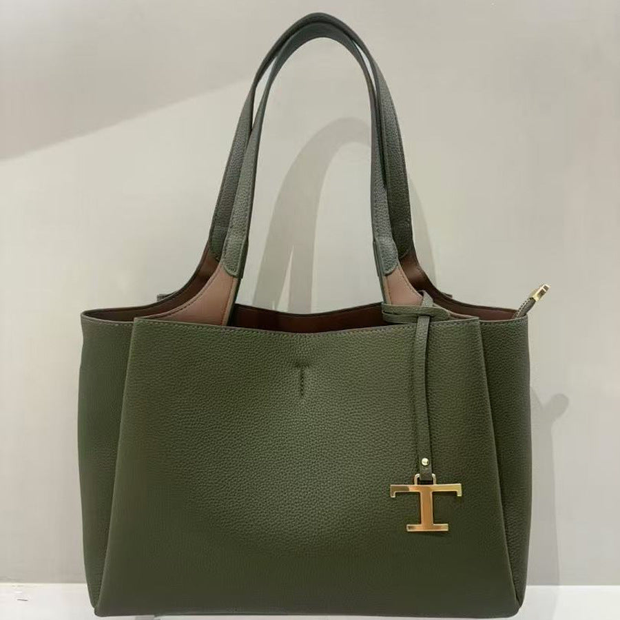 Pebble Grain Underarm Shoulder Bag for Women Light Luxury Long Strap Purse with Metal Charm, Large Capacity Versatile Everyday Handbag