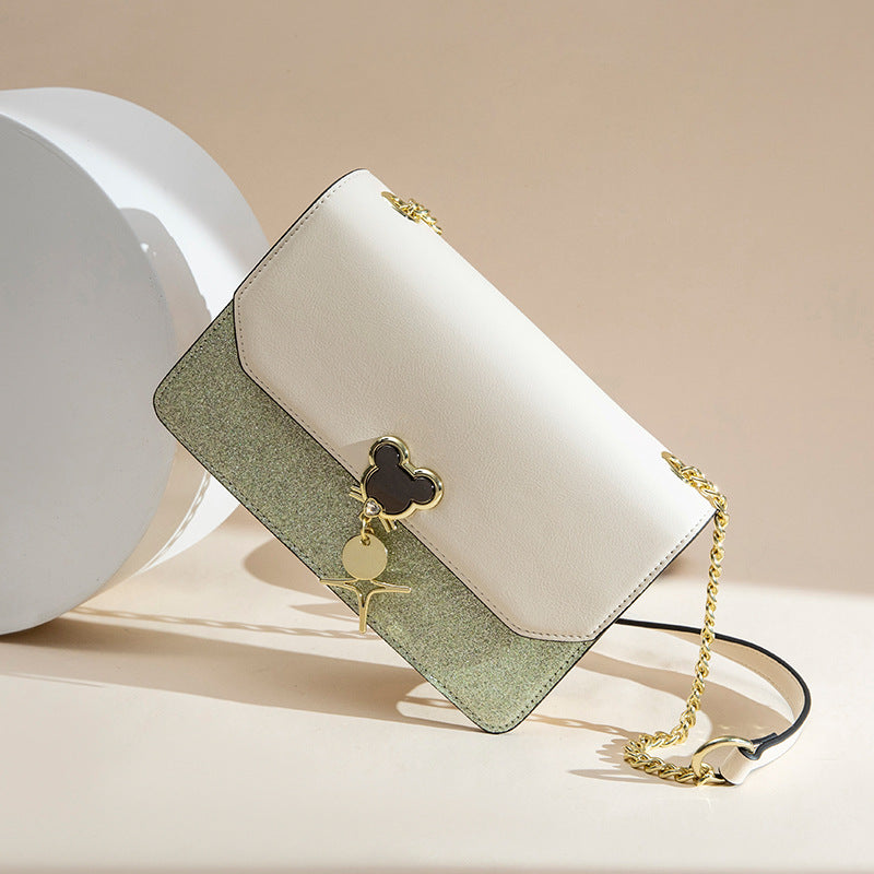 Chic Chain Mini Cross-Body Shoulder Bag for Women | New Niche Designer Handbag with Ins-Style Casual Vibe | Versatile Small Purse for Everyday Wear, Shopping & Travel | Trendy Must-Have Accessory for Fashion-Forward Ladies