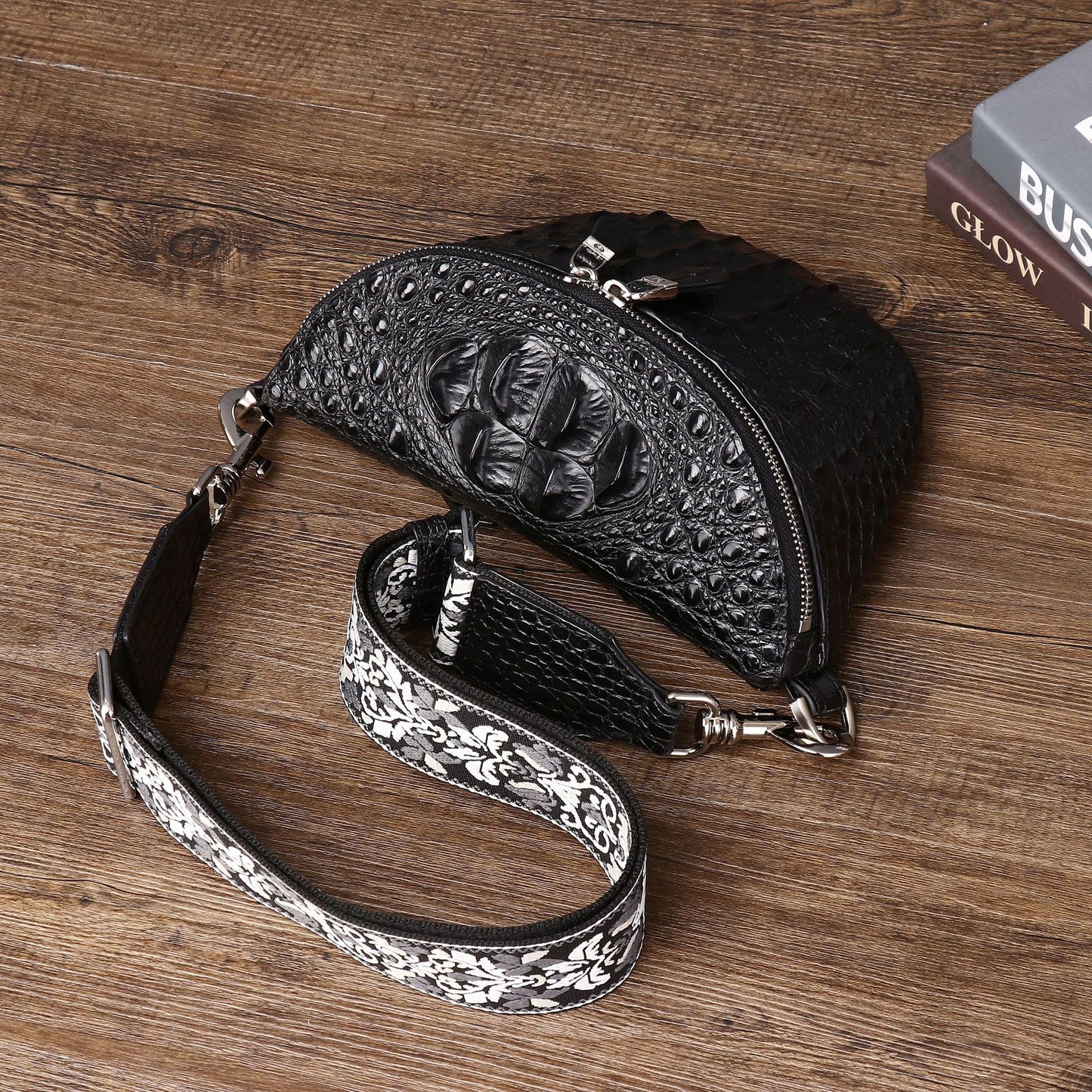 New Arrival Croc-Effect Waist Bag for Men, A Trendy Small Crossbody Pouch with Unique Designer Style, Perfect for Outdoor & Everyday Use