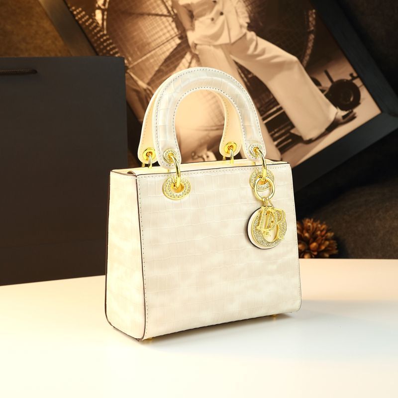 New Arrival Lady-Inspired Croc-Effect Bag for Women, A Light Luxury Shoulder Crossbody Top-Handle Handbag with Premium Exquisite Design